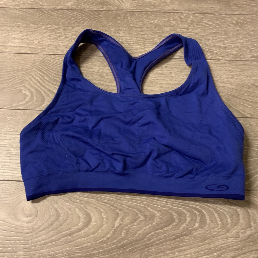 Sports bra